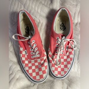 Vans checkered print. Pink.